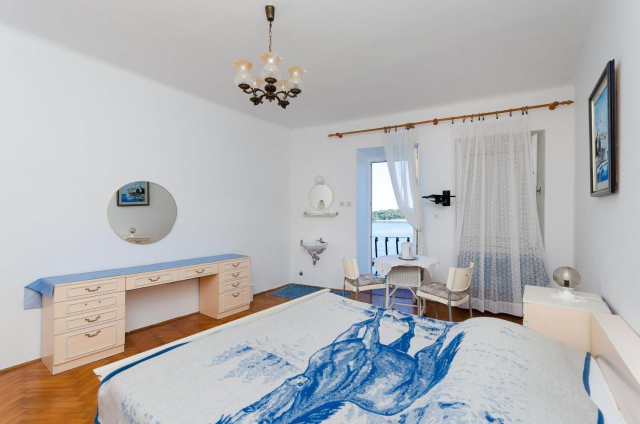 Rooms Sonja P Rab Town Ngoại thất bức ảnh