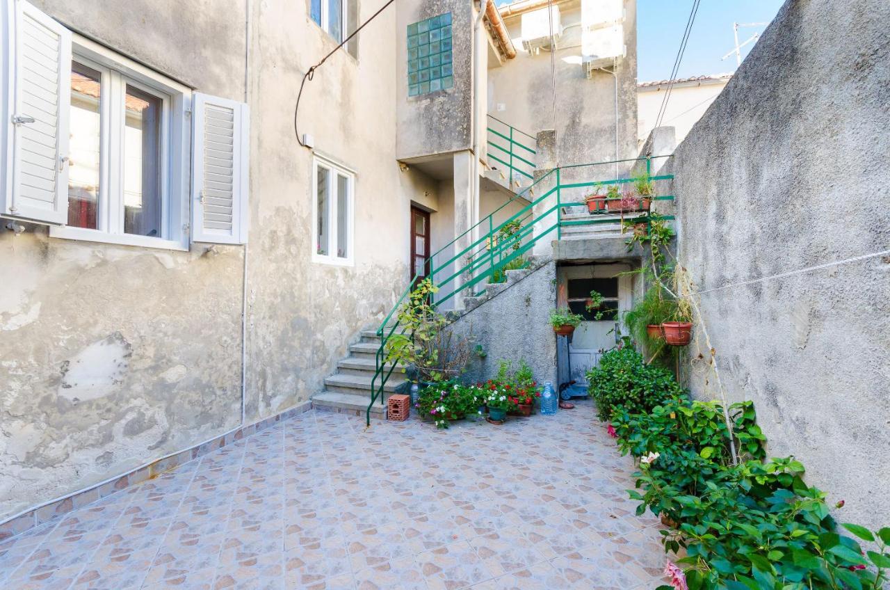 Rooms Sonja P Rab Town Ngoại thất bức ảnh